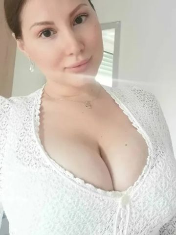 Юна
